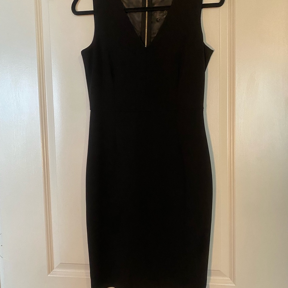 Calvin Klein Black Sheath Mini Dress V-Neck Sleeveless